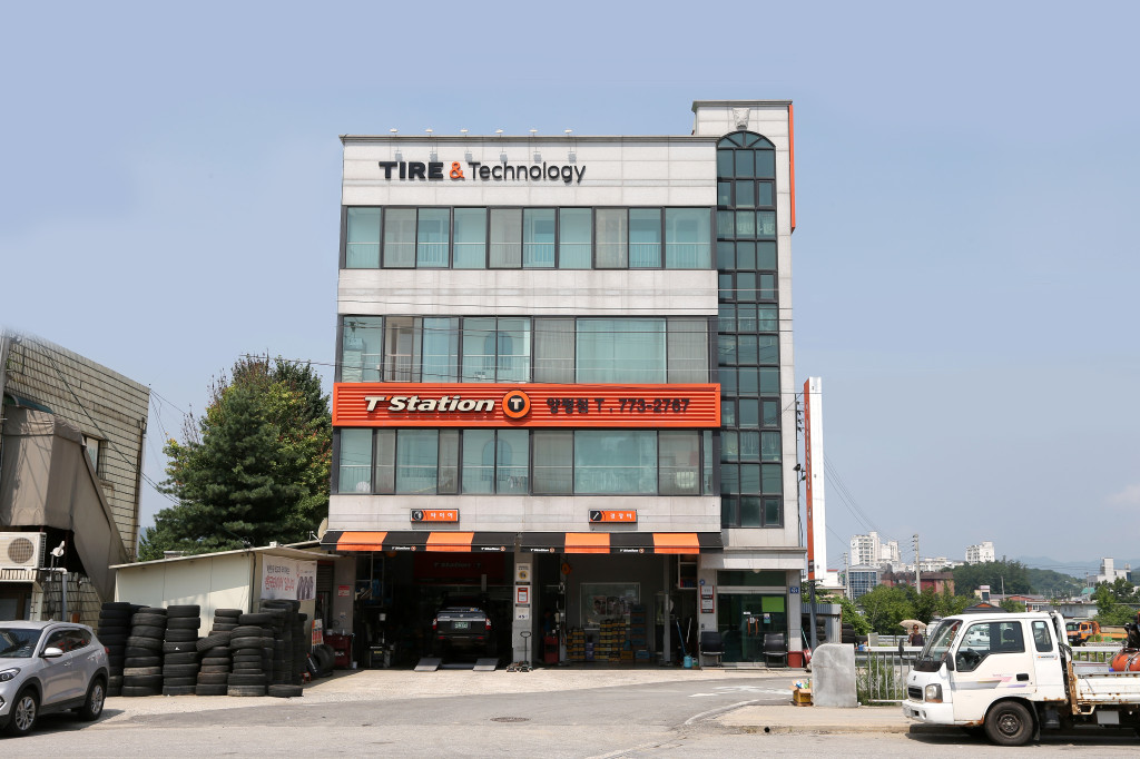 2950055133_FAxbkpzt_3d6e58f0e6bc03941d35eb2da9a7641b9dd95df8.jpg 이미지크게보기